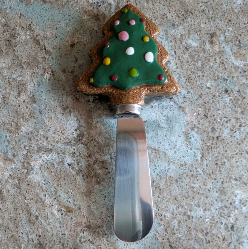 Lot of 7 Misc Cheese Butter Knives Spreaders Christmas Tree Snowman Reindeer SC - Picture 2 of 8